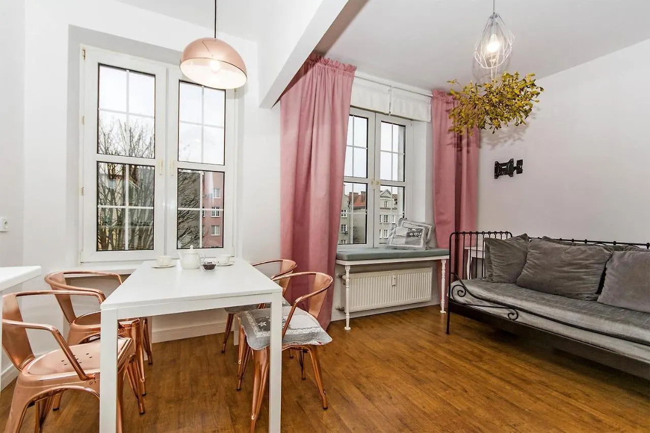 Apartment Green Spirit In The Heart Of Old Town Danzig